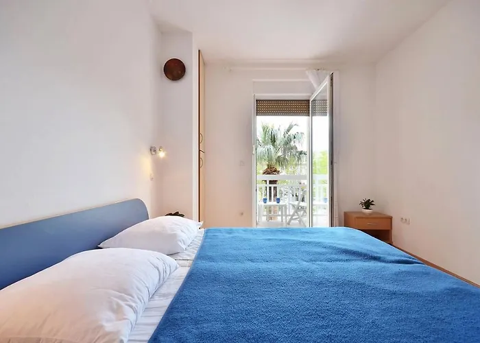 Omis - Michy Apartments