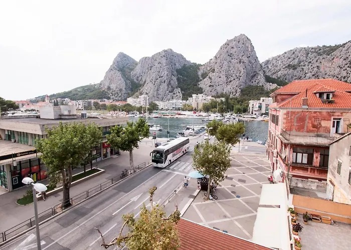 Omis - Michy Apartments