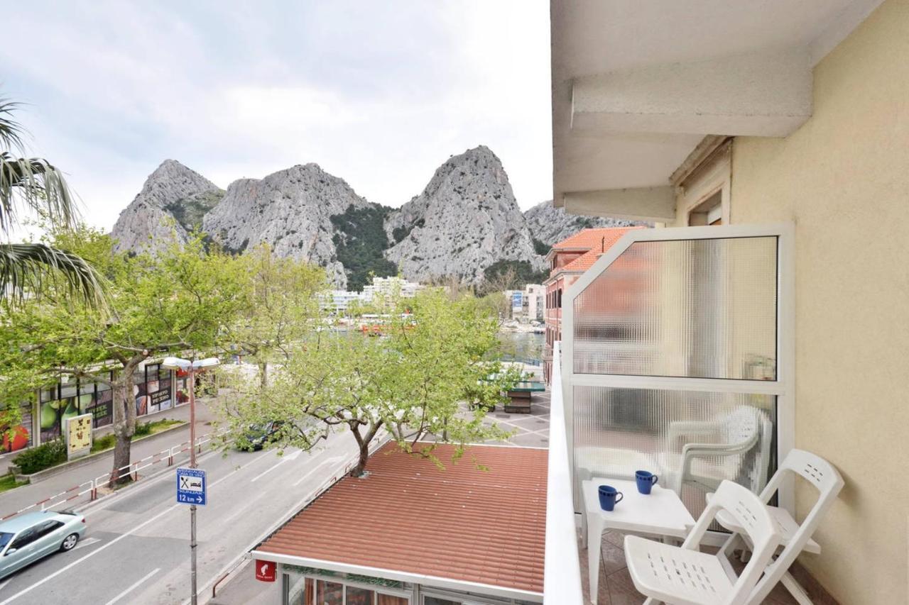 - Michy Omiš