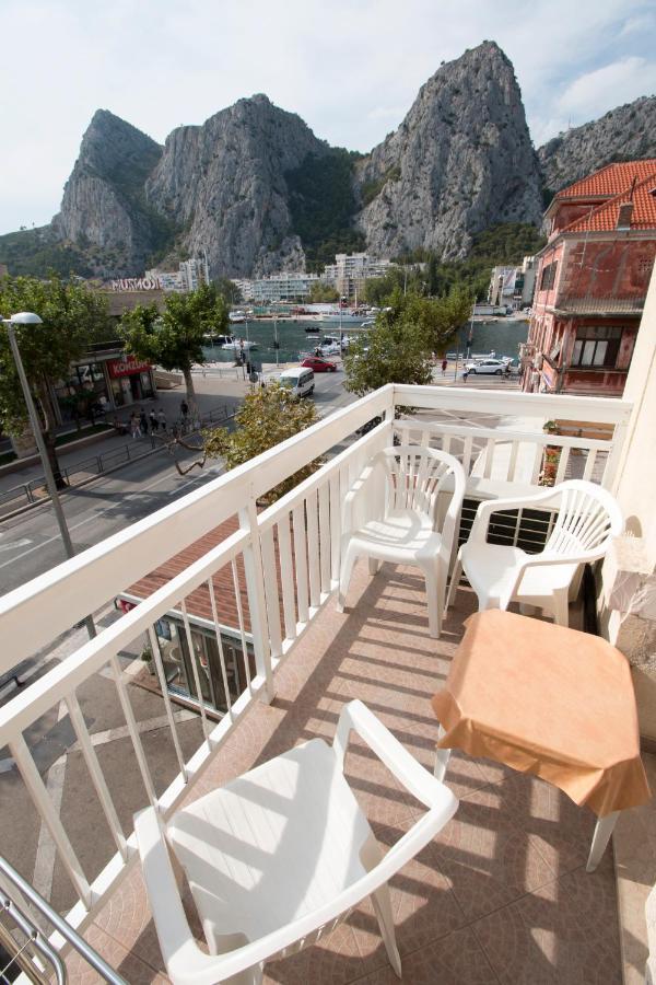 - Michy Omiš